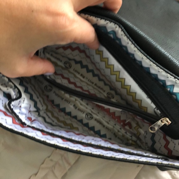 Black embellished clutch - Picture 4 of 4